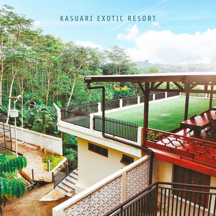 Kasuari Exotic Resort ماجلانج المظهر الخارجي الصورة