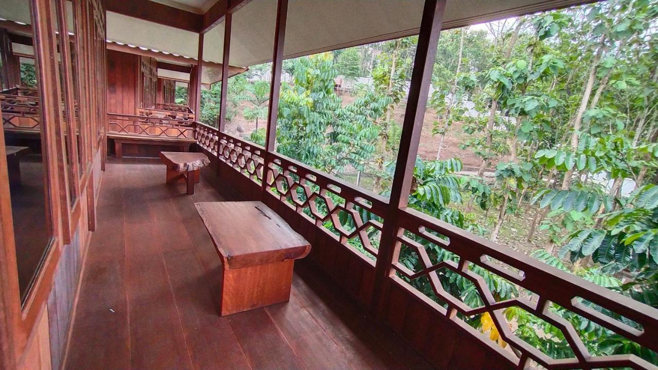 Kasuari Exotic Resort ماجلانج المظهر الخارجي الصورة