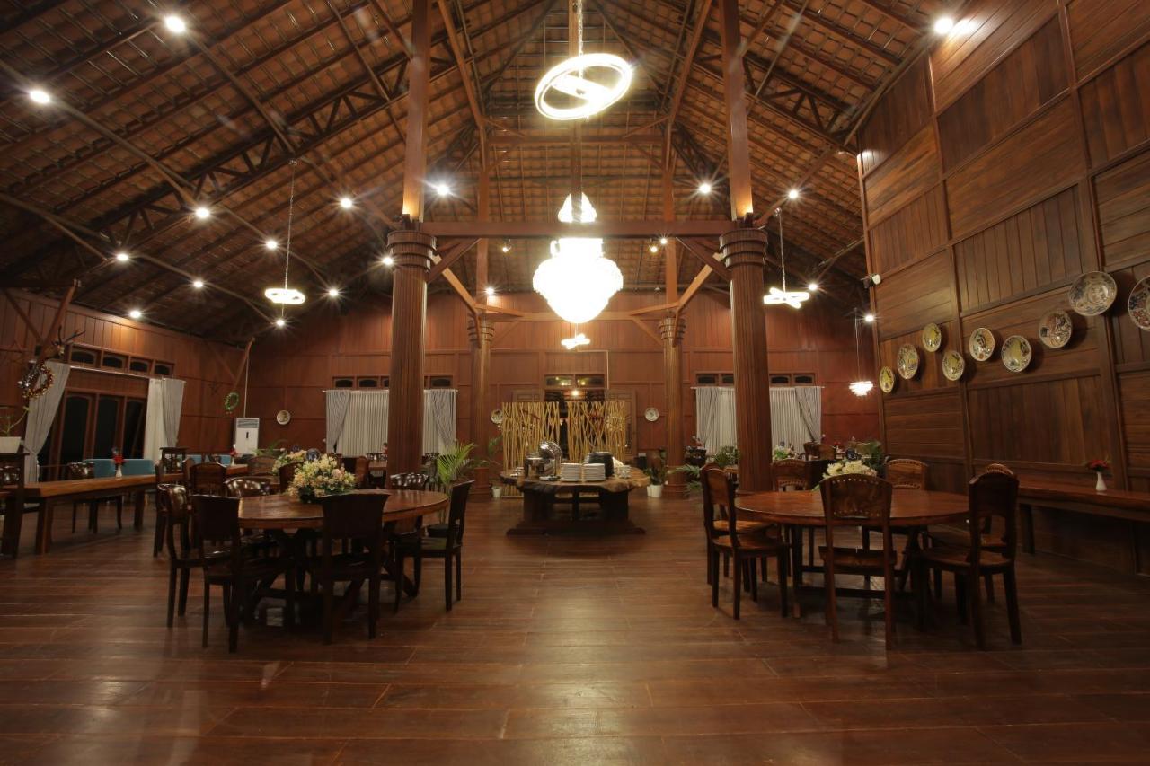 Kasuari Exotic Resort ماجلانج المظهر الخارجي الصورة